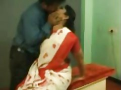 Indian aunty sexua izatea lantokian