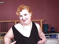 Big amateur amona batekin gogoko jostailu beltza